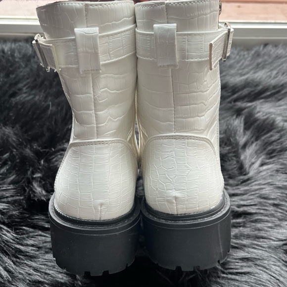 Catherine Malandrino “Runner” Combat Boots - Picture 10 of 11